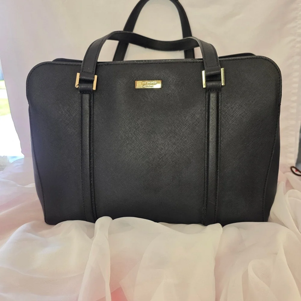 Kate Spade New York Black Saffiano Leather Tote Bag Shoulder Purse Gold Hardware